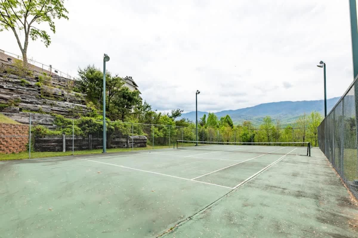 Smoke Of The Mountains Villa Gatlinburg Exterior photo